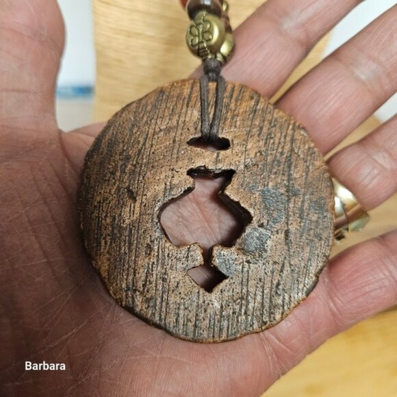 Vintage Wood Carved Pisces Double Fish Beaded Necklace - Picture 5 of 5